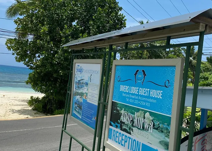 Anse Norwa Self Catering *