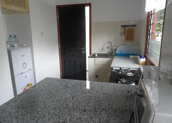 Anse Norwa Self Catering Lägenhet Beau Vallon (Mahe)